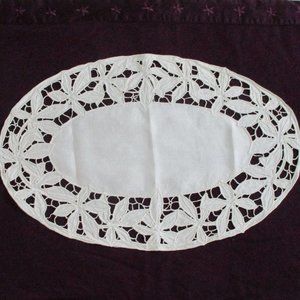 1920s vintage table linen